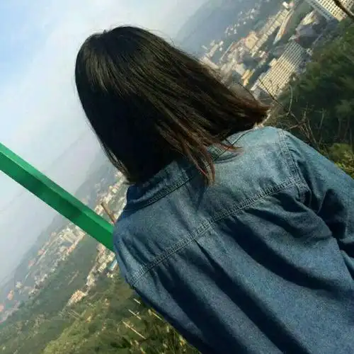 qq空间背景女生霸气