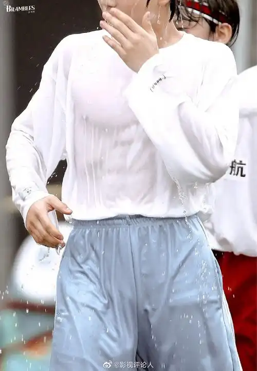 0101请苏新皓速速十八岁给我看十块腹肌06@tf家族-苏新皓