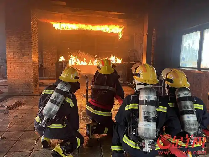 退役军人张钰清:一名95后消防员的3000多场救援丨戎归南粤谱新篇_训练