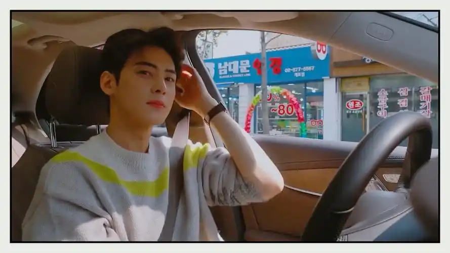 【车银优】在吗 来看帅哥开车_哔哩哔哩_bilibili