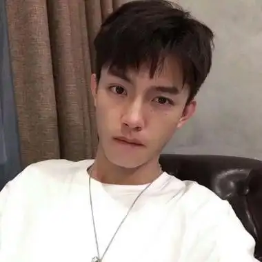 照片真人男生头像高清真人男生照片大全帅气清晰头像