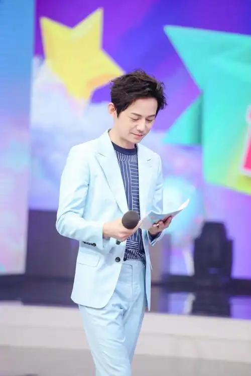 快乐大本营停播三个星期何炅怎么了