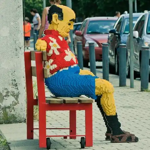 真人大小的印第安纳琼斯乐高泰姬陵美女与野兽乐高蝴蝶雕塑乐高野牛