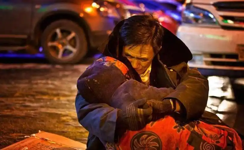 这组老夫妻照片,太催人泪下了!满满的都是感动!