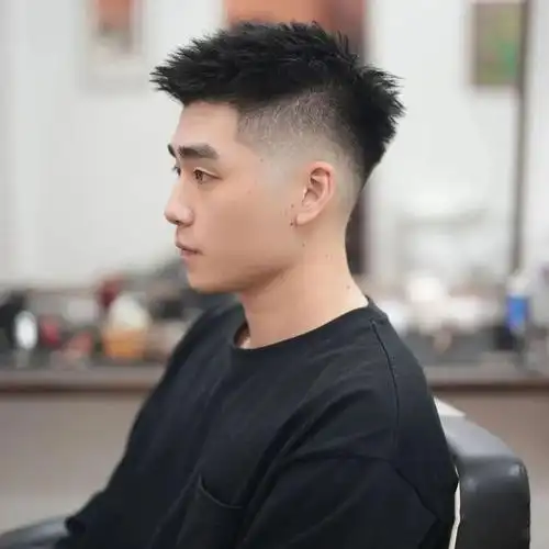 1830岁的男生别乱剪发型建议试试这3款潮流造型超帅