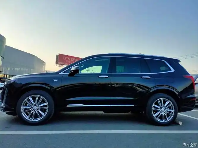 如果你真的想要买7座suv我建议这款凯迪拉克xt6