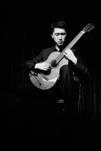 张腾跃古典吉他音乐会昆明站