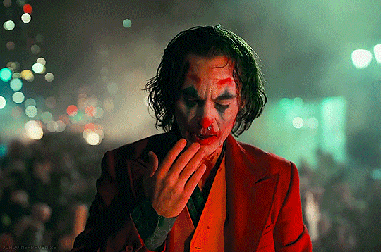 小丑的艺术是暗黑美学还是心灵疗愈