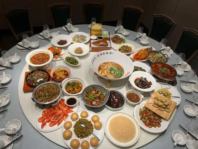 骨子里的傲气让我不会向任何人低头风光落魄我都认 - 抖音