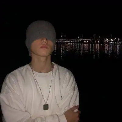 超帅高冷文艺范男头_男生头像_我要个性网