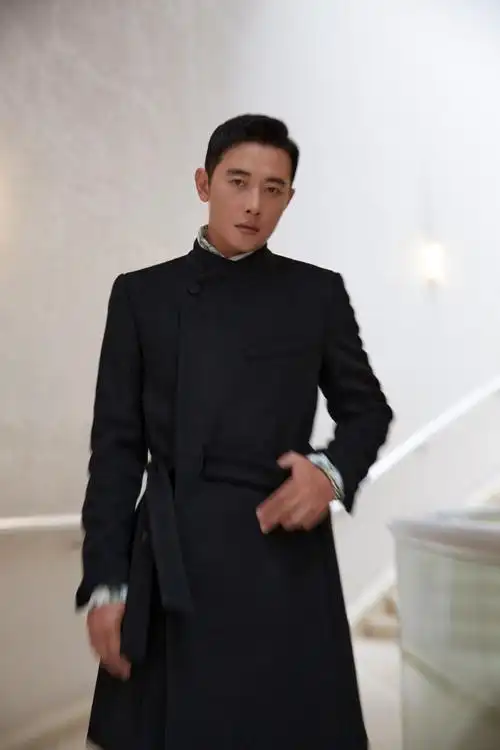 罗晋超话暮色长廊,黑色骑士@罗晋#电视剧品质盛典#大幕开启7015