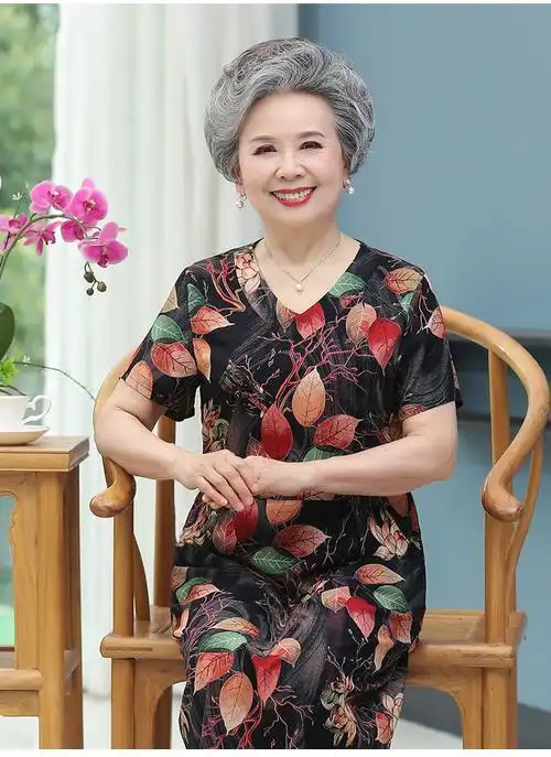 新款中老年人奶奶夏装纯绵绸连衣裙女裙子中长款妈妈短袖60岁长裙宽松