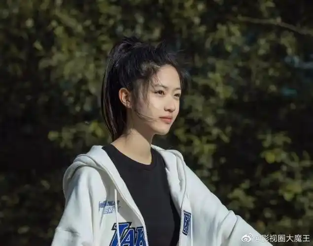 00后小花向涵之青春剧适配度##向涵之和青春剧的适配度好高