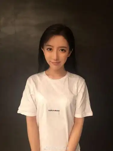 呆妹儿小霸王日常生活照片你不知道她的另一面11p