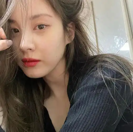 头像女生普通人普通生活普通过