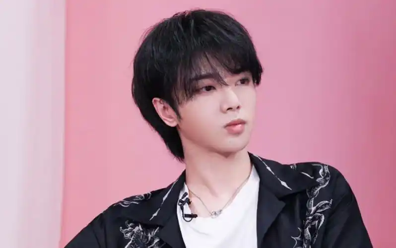 【华晨宇】mrzz第六期唱歌部分cut