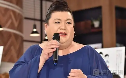 影响力压倒新垣结衣和岚:松子征服了全日本的毒鸡汤