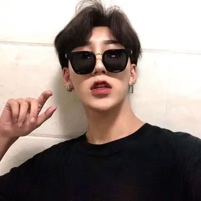 男生真人高冷头像2021霸气高冷孤独男头像