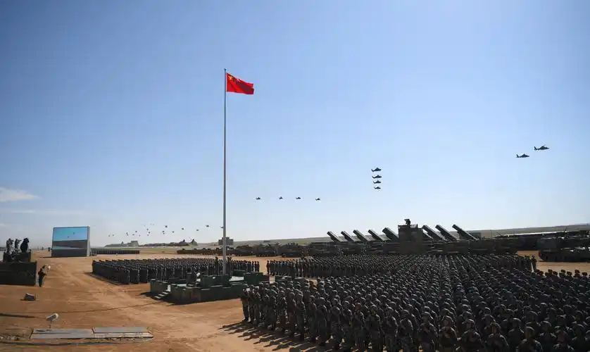 庆祝中国人民解放军建军90周年阅兵举行