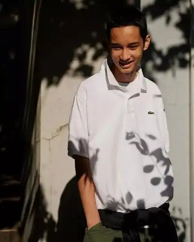 当代年轻人潮流至上这些90年代的单品还很潮