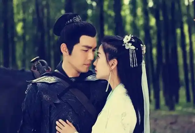 聆听音乐:《风景旧曾谙》