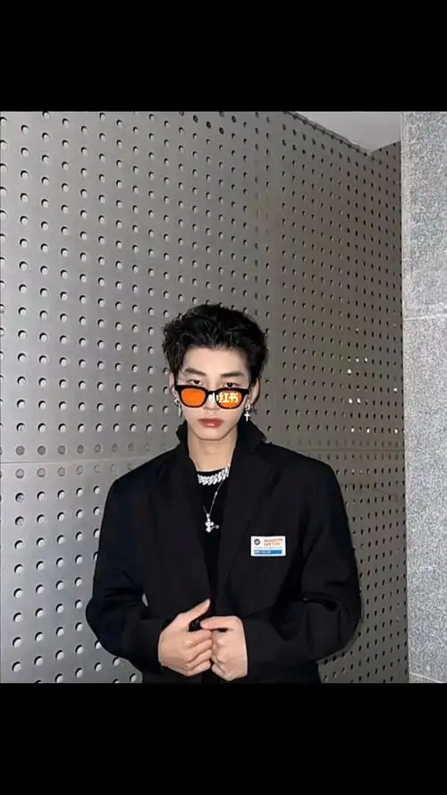 林秋楠痞帅长大了做搞笑楠了