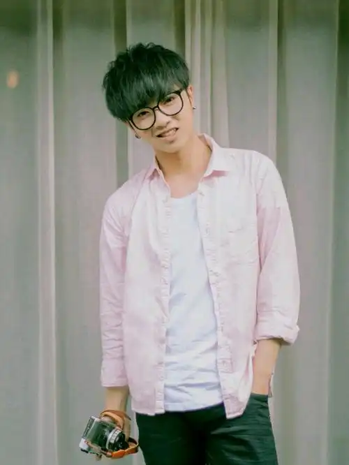 华晨宇 2014年5月 《南都娱乐周刊》写真