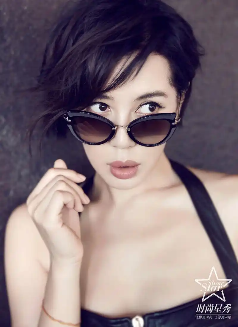 《战狼2》中帅气爽朗又温柔细腻的龙小云,那个让吴京念念不忘的龙小云