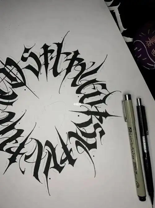 花体字纹身手稿圆