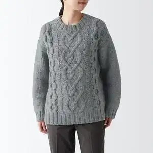 无印良品阿兰图案毛衣