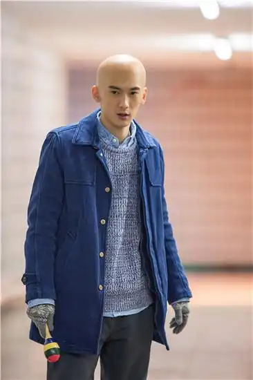 肿瘤君》等影视剧,刘芮麟在世人眼中无疑是幸运儿.