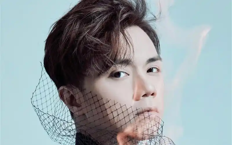 全才唱作人hins【张敬轩】养老保险串烧 25首【按专辑顺序】