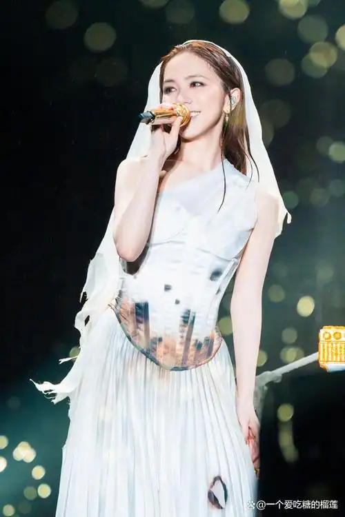 2024邓紫棋郑州演唱会官宣加场!门票6月11日12:00开启