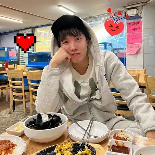 跟男朋友一起吃饭78