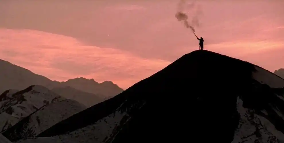 万字解读《太阳照常升起》:姜文最晦涩的作品,你懂了吗?