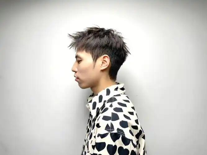 2021男士短发造型烫自然吹干好打理北京欧巴发型北京男生发型北京接发