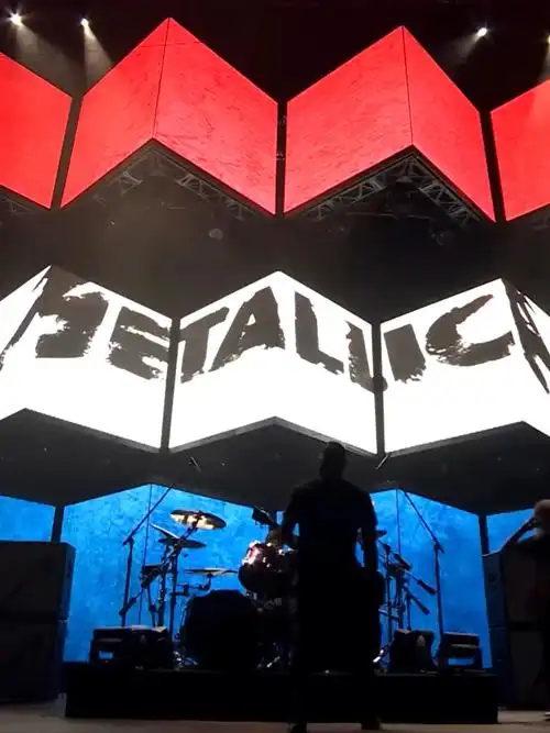 竖屏metallica最新官方高清现场metalm