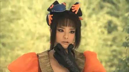 活佛济公:青蛙精真的是太可怜了,内丹丢了不说,还被垃圾压死-电视剧