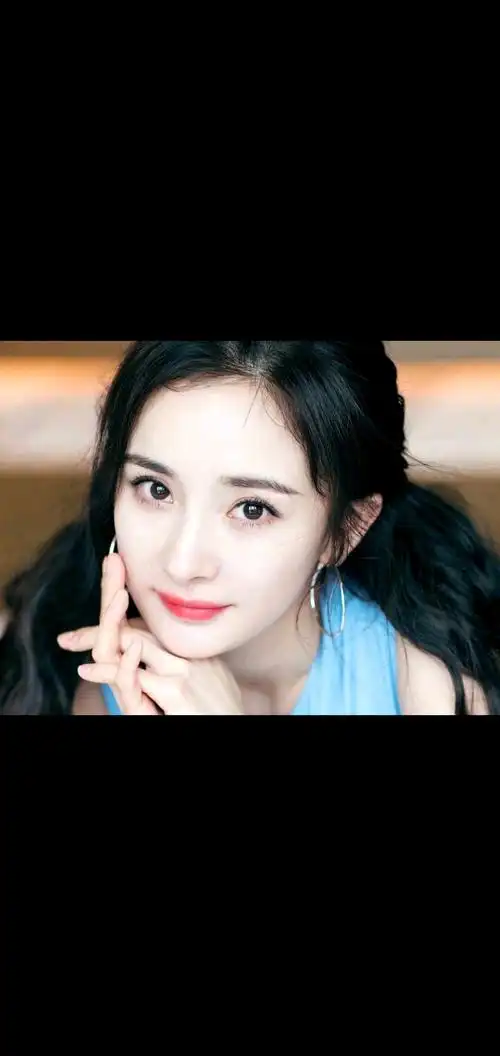 杨幂#桃花眼最美的6大女星,杨幂仅排第三,第一美到极致!