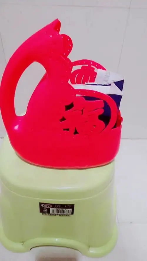 洗衣液桶做个收纳盒,完美.