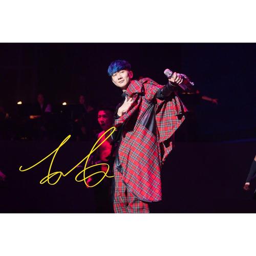 6寸 林俊杰 亲笔签名照片新款热门宣传照签名照 84  号