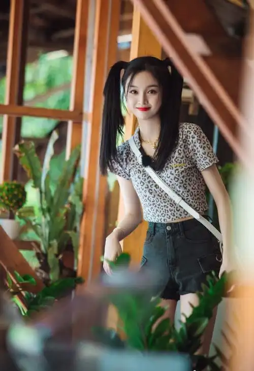 吴宣仪  双马尾可可爱爱