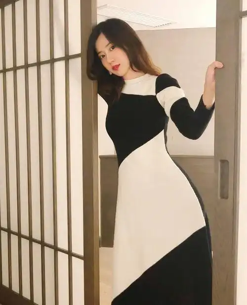 人像摄影:这位美丽俏佳人,气质如兰