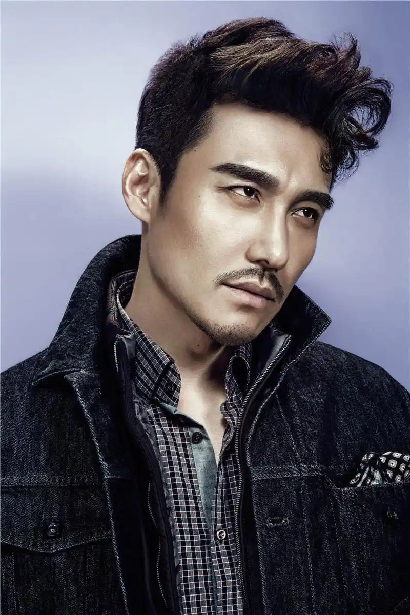 胡兵素描感写真曝光