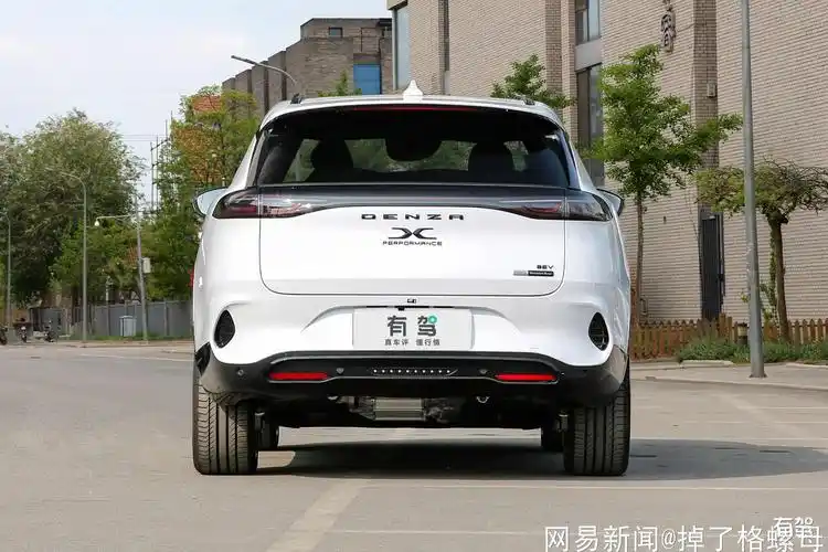 比亚迪腾势首款suv车型n7超跑型外观设计预计35万元起售