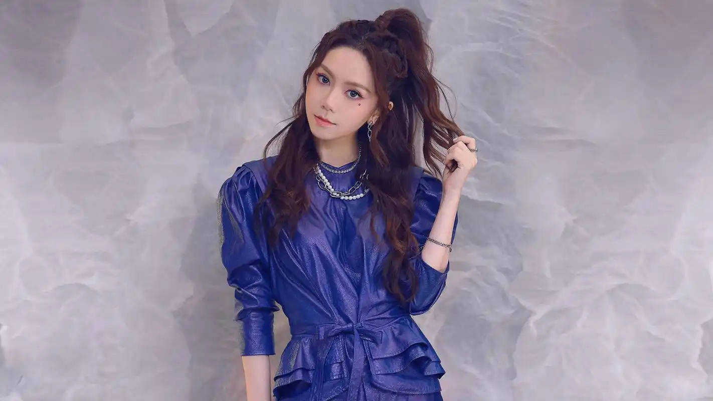 邓紫棋感染新冠病毒,一直在咳嗽,呼吸道炎 邓紫棋感染新冠病毒,一直在