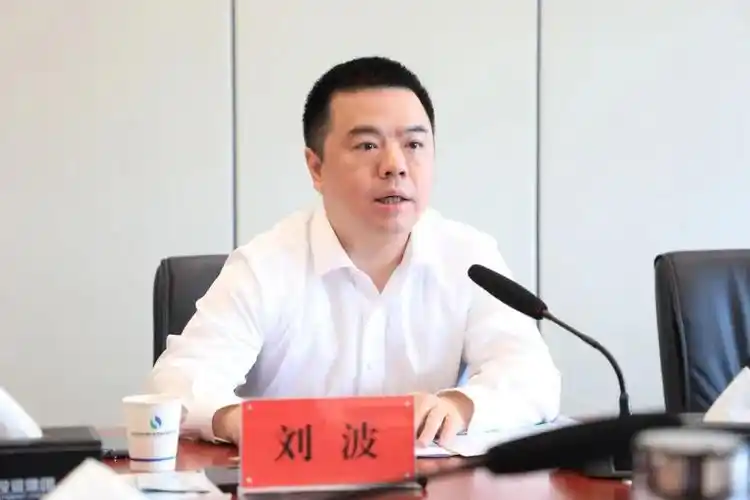 刘波表示,招商银行武汉分行高度重视与武汉生态投资集团的合作共赢