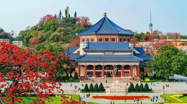 广州中山纪念堂举办首届木棉文化节