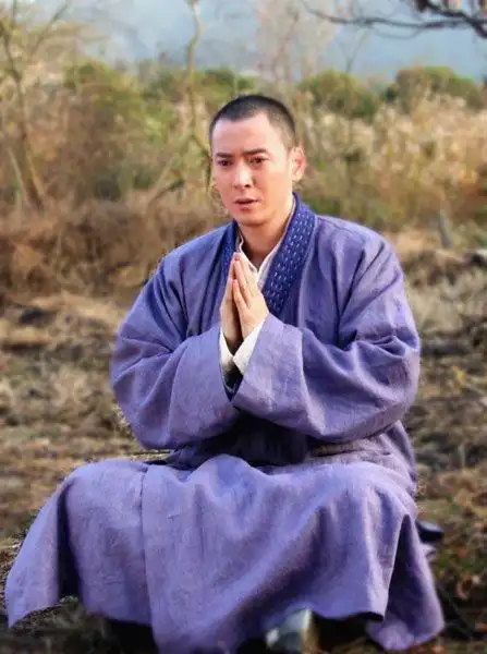 《天龙八部》韩栋演虚竹 自曝从小就是金庸迷(图)