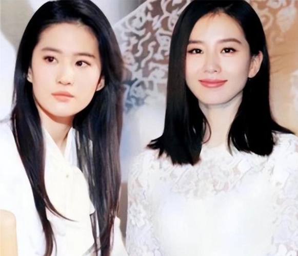 刘亦菲和刘诗诗的合影旧照曝光,真是让人惊叹,不愧是娱乐圈中的美女